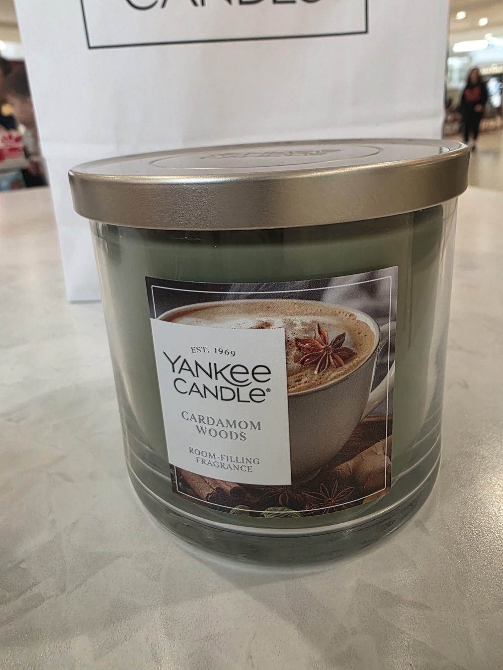 Yankee Candle Cardamom Woods Green Jar Candle